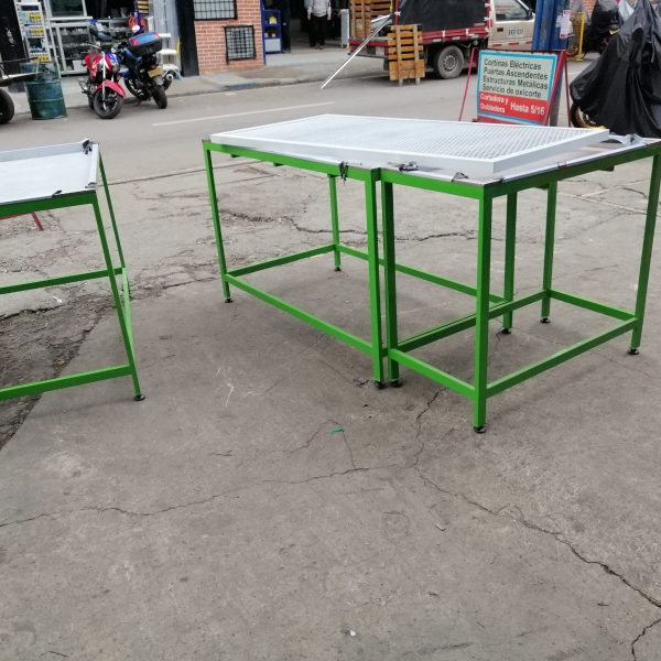 ornamentación y estantería para supermercados (18)