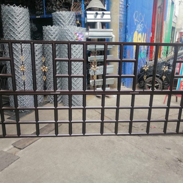 ornamentación y estantería para supermercados (6)